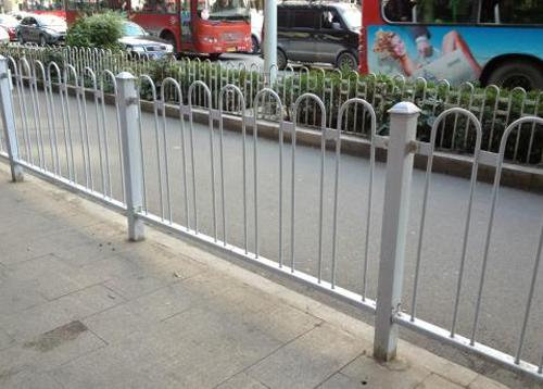 道路护栏